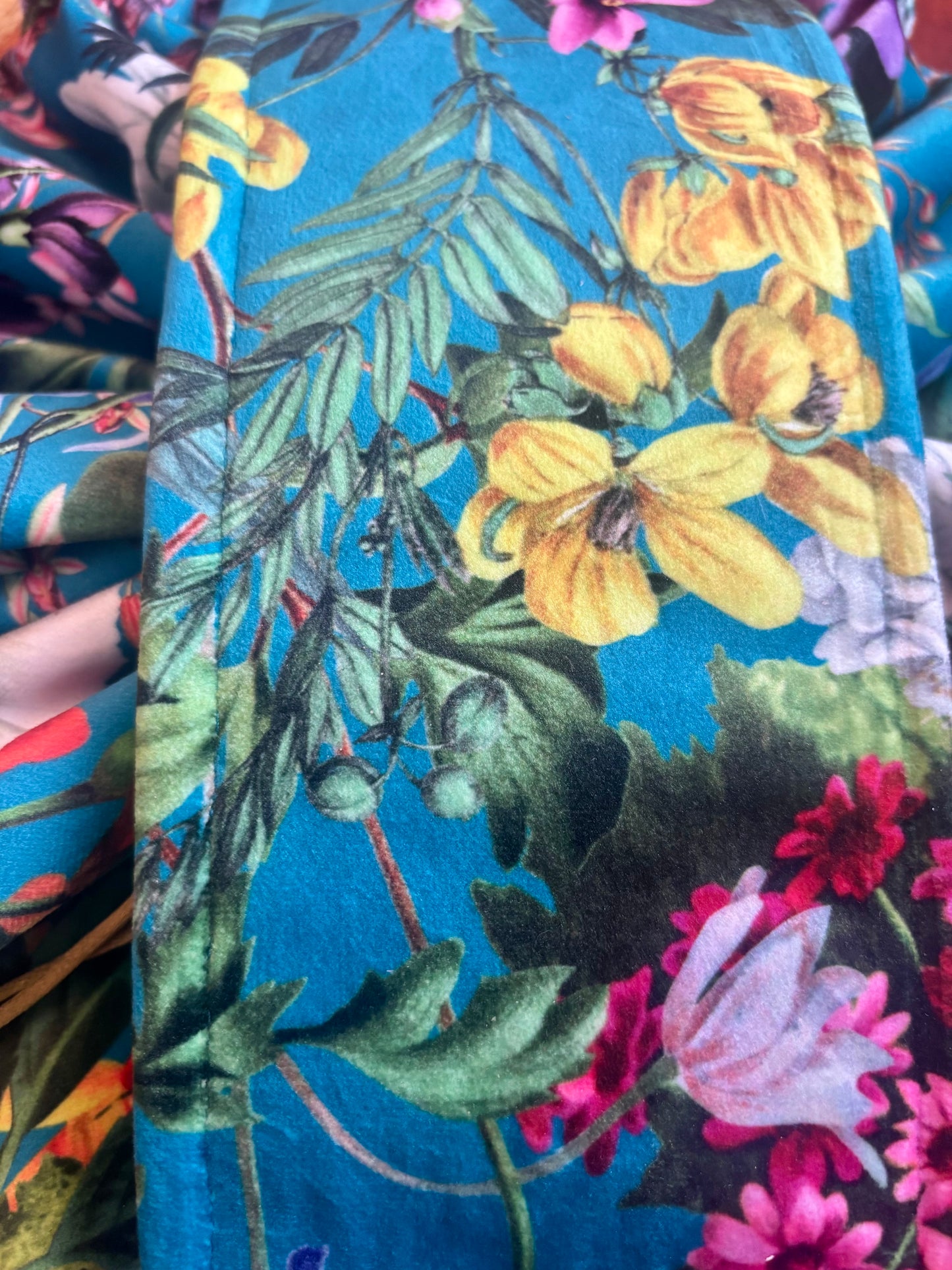 Blue velvet floral Drawstring opens out flat makeup cosmetic bag