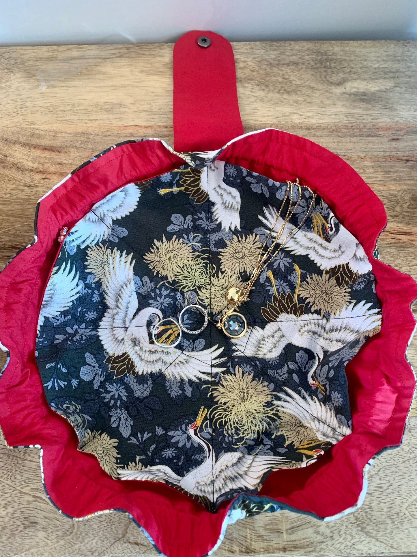 Jewellery pouch, Cranes and Chrysanthemums