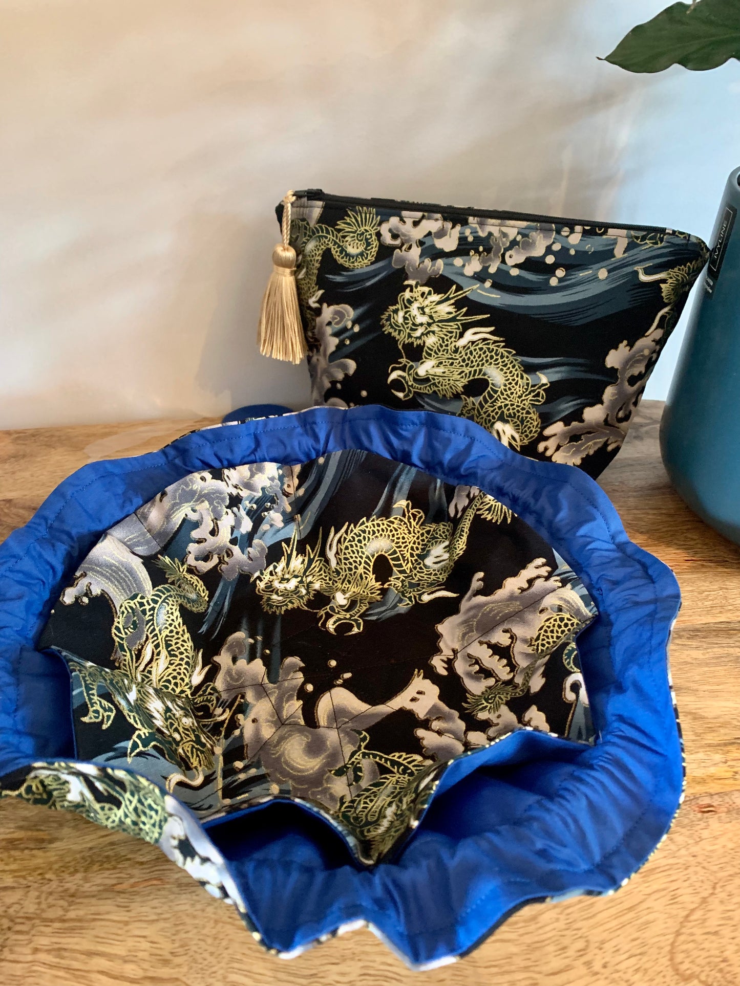 Jewellery pouch, Black lightning Dragons