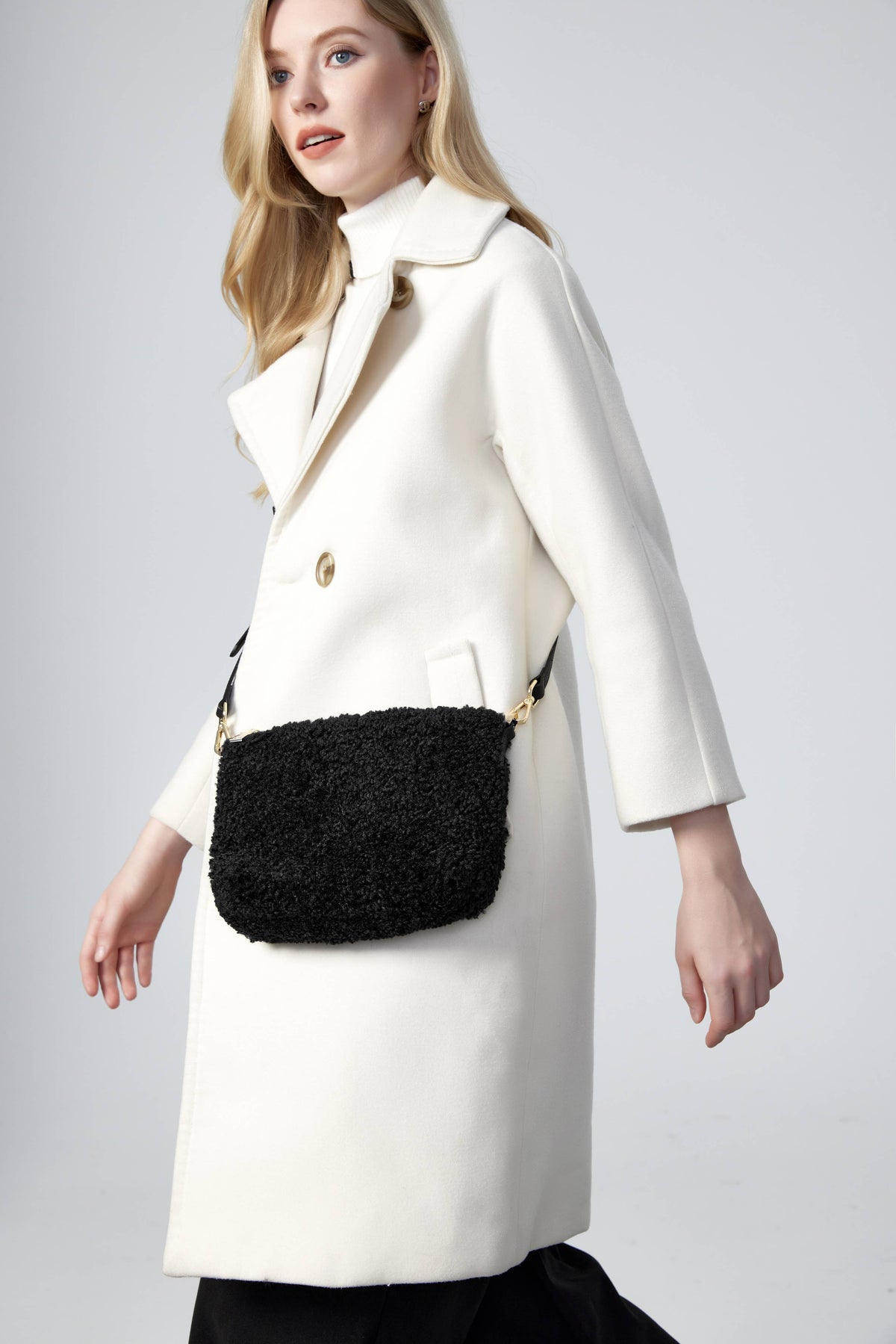 Women's Faux Shearling & Genuine Leather Messenger Bag: Tan/Cream